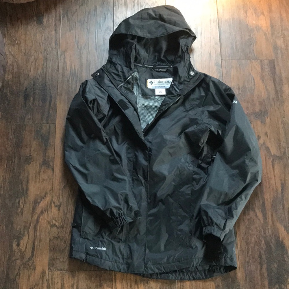 Columbia Titanium Lightweight Jacket - image 1